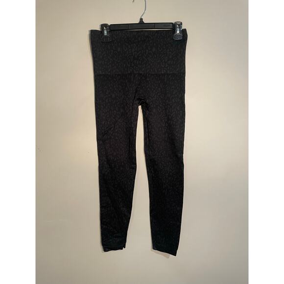 Spanx Look at Me Now Seamless Leggings in Black Cheetah Size XL - Picture 1 of 9